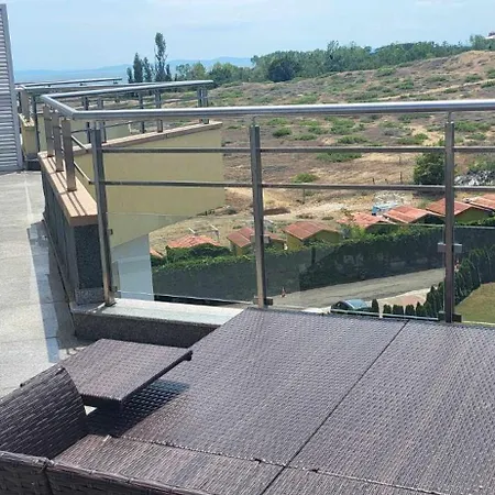 아파트 Apartment Nessebar 네세부르